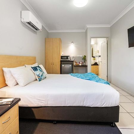 Alara Motor Inn Mackay Exterior photo