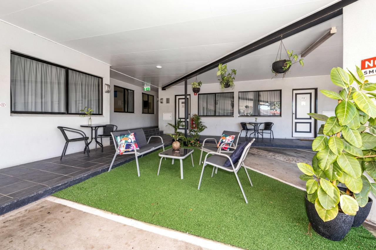 Alara Motor Inn Mackay Exterior photo
