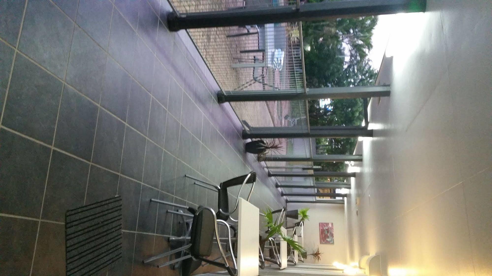 Alara Motor Inn Mackay Exterior photo
